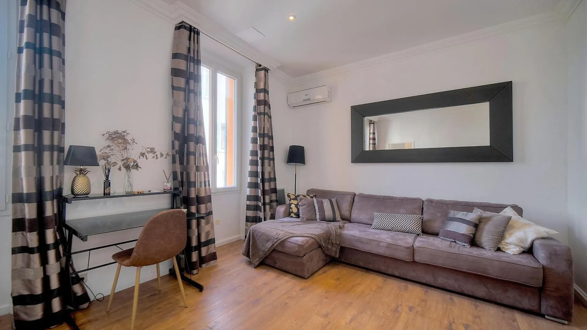 Apartment Le Cal-3 Pieces-2 Min Plage-Vca Cannes France